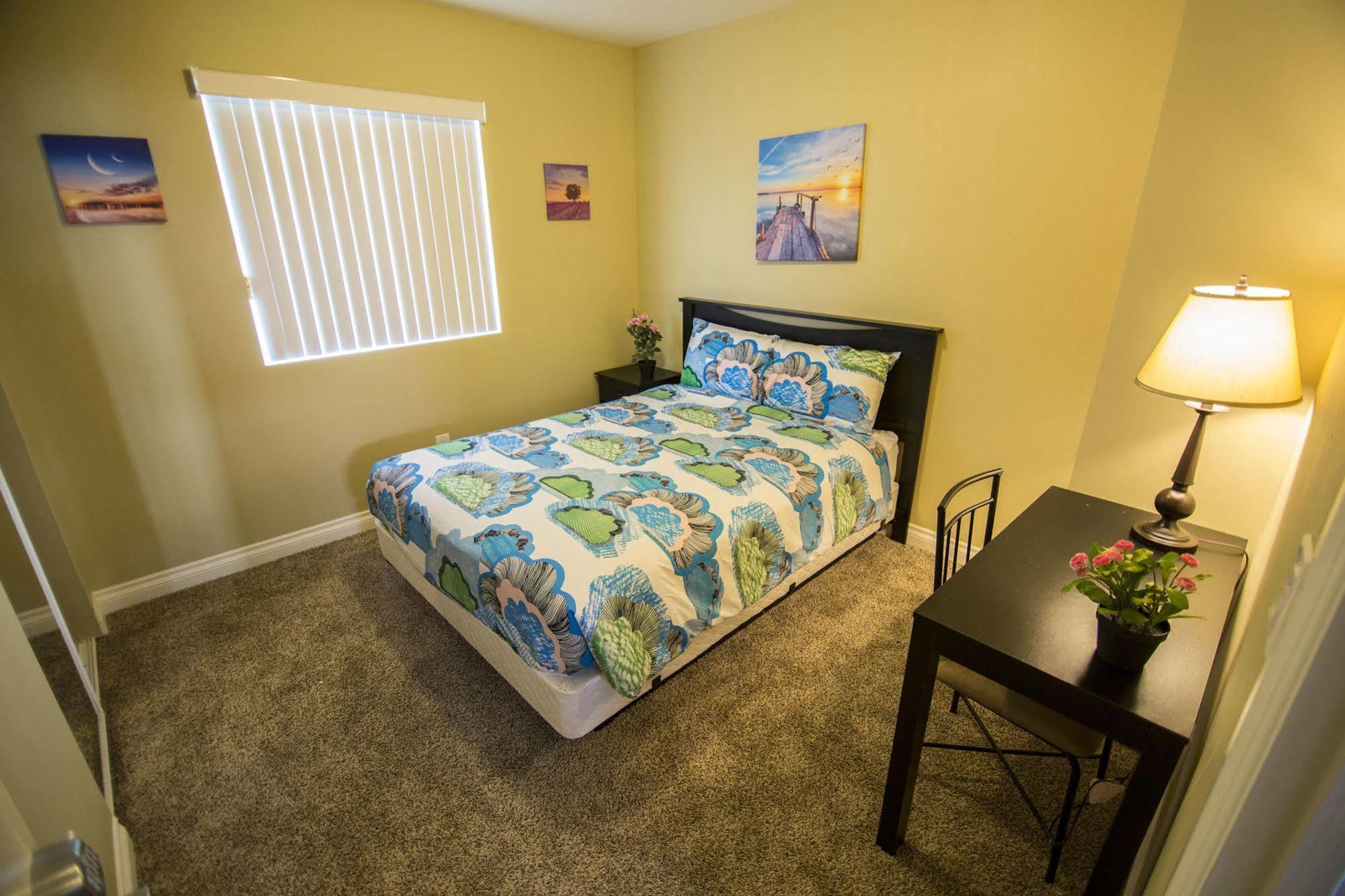 Los Angeles Vacation Rooms Екстер'єр фото